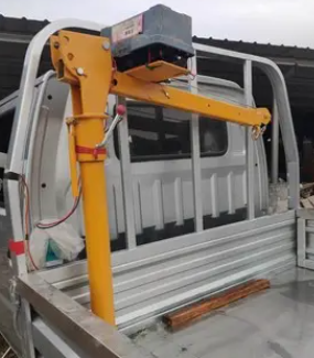 貨車上安裝小型吊運(yùn)機(jī)是否會損壞貨斗的載重能力